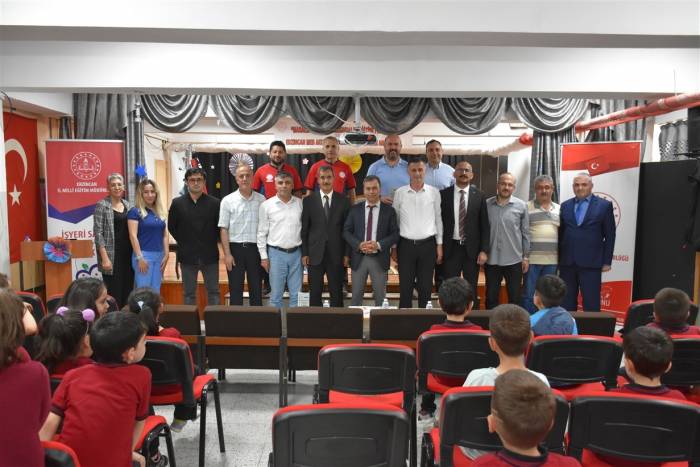 “okulum Afete Hazır” Yarışması Ödül Töreni Gerçekleştirildi