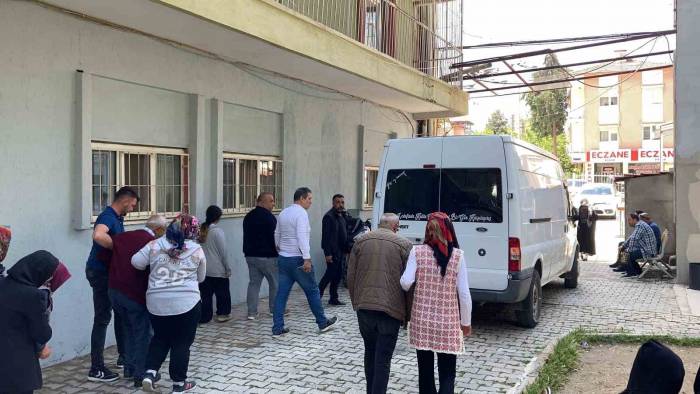 5 Kişinin Öldüğü Kazada Cenazeler Sahiplerine Gözyaşları Arasında Teslim Edildi