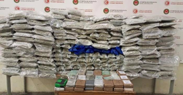 Edirne’de 462 Kilo Uyuşturucu Ele Geçirildi, 57 Şüpheli Gözaltına Alındı