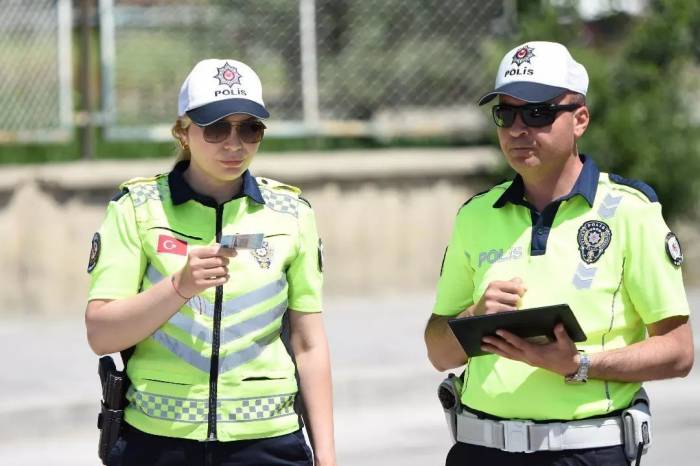 Erzincan’da "motosiklet, Traktör Ve Servis Uygulaması"