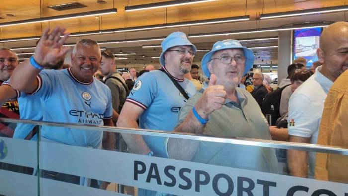 İstanbul Havalimanı’nda Şampiyonlar Ligi Yoğunluğu: Yüzlerce Taraftar Final İçin İstanbul’da