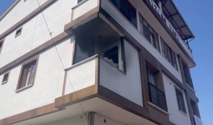 Söndürülmeyen Sigara İzmariti Yangına Sebep Oldu