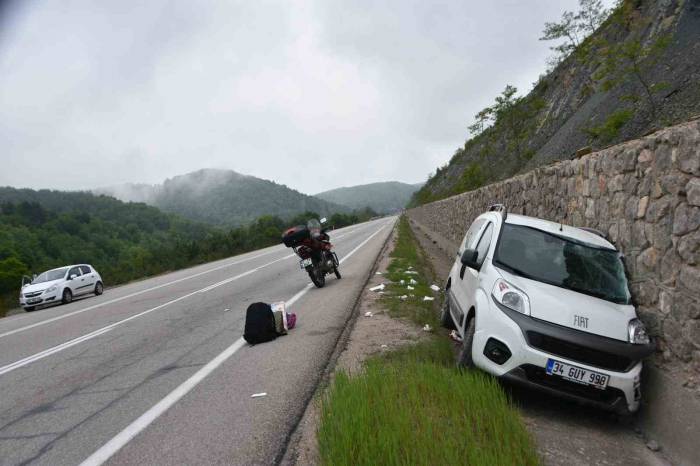 Sinop’ta Trafik Kazası: 2’si Çocuk 4 Yaralı