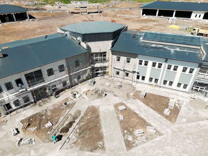 Kars Modern Otogara Kavuşuyor