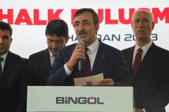 Cumhurbaşkanı Yardımcısı Yılmaz: “insanların Başörtüsü İle Uğraşan Zihniyeti Gündemimizden Kaldırdık”