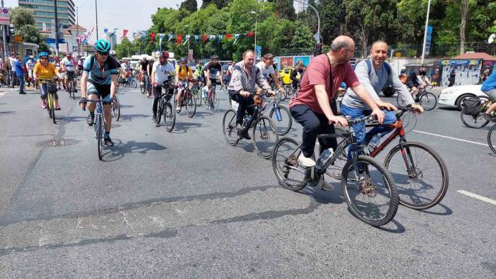 İki Kıta Arasında Çevre İçin Pedala Bastılar