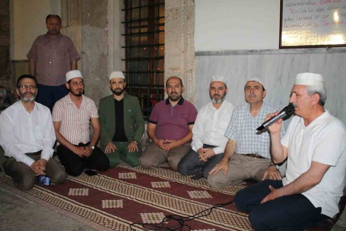 Aydın’da Hacı Adayları Dualarla Uğurlandı