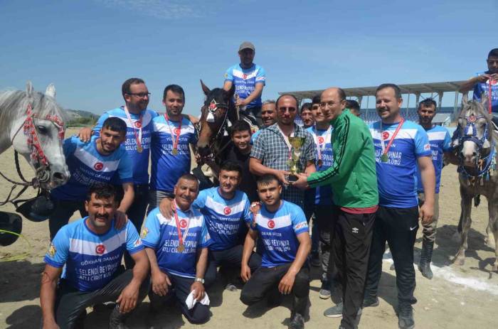 Beypınar Atlı Cirit Takımı Manisa Şampiyonu Oldu