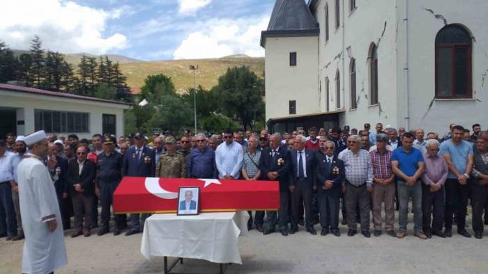 Kıbrıs Gazisi Son Yolculuğuna Uğurlandı