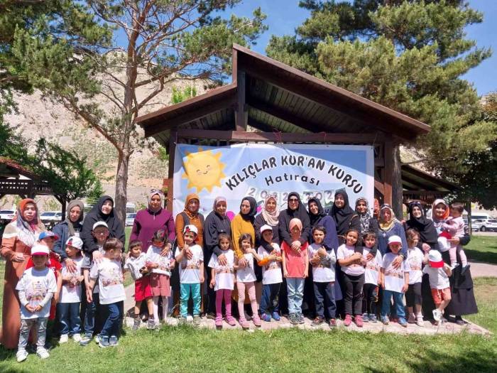 Minikler Gönüllerince Eğlendi