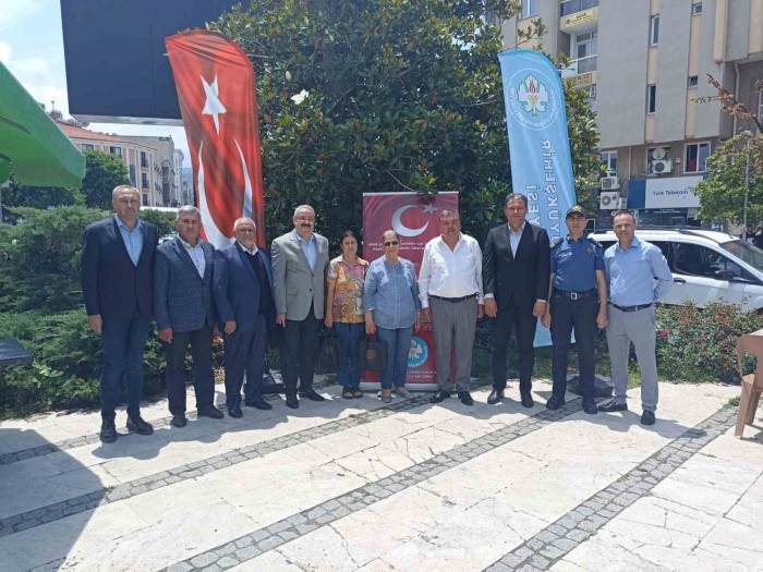 Salihlili Şehitler Saygıyla Anıldı