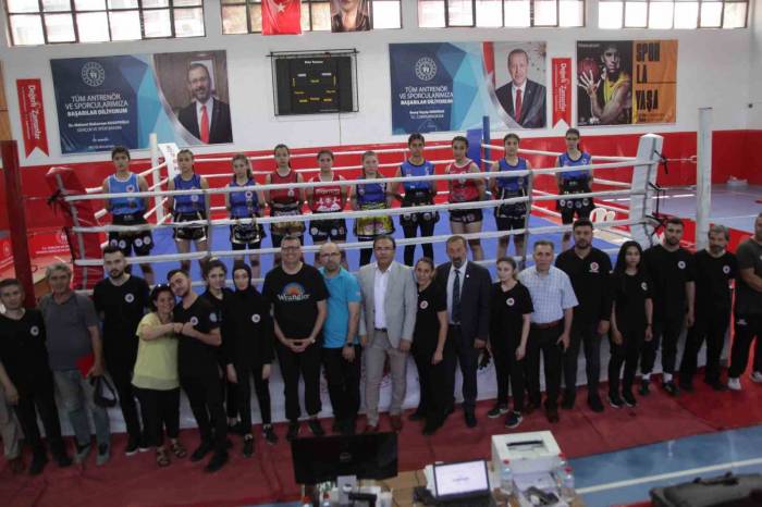 İller Arası Halk Eğitim Kurumları Muaythai Şampiyonası Başladı