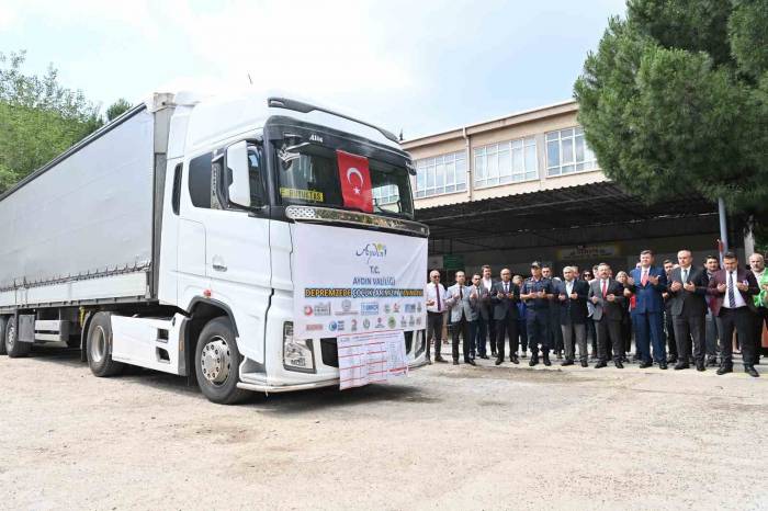 Aydın’dan Deprem Bölgesine 26 Bin Oyuncak