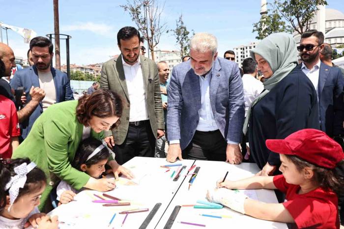 Bağcılar Kitap Fuarı’nı 500 Bin Kişi Ziyaret Etti