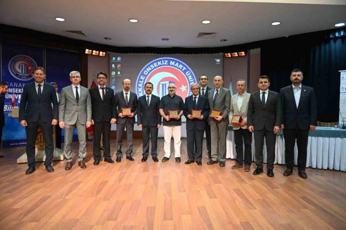 Çanakkale İli Vakıf Eserleri, Camii Ve Camii Hazireleri Sempozyumu Başladı