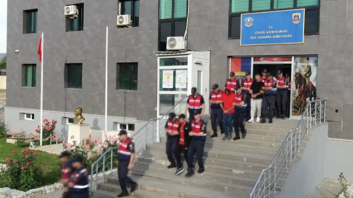 37 İlde 62 Vatandaşı Dolandıran Şebeke Çökertildi