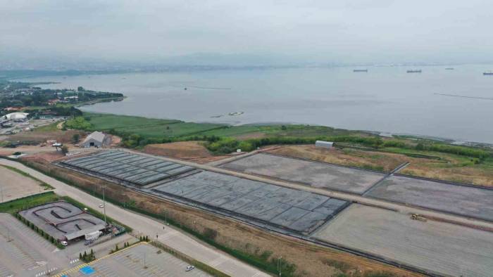 İzmit Körfezi’ni Dev Akvaryuma Dönüştürecek Proje Hızla Devam Ediyor