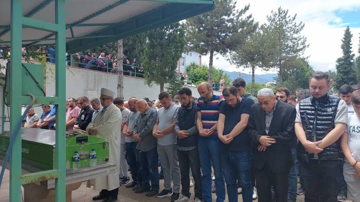 Yangın Göletinde Boğulan Genç Son Yolculuğuna Uğurlandı