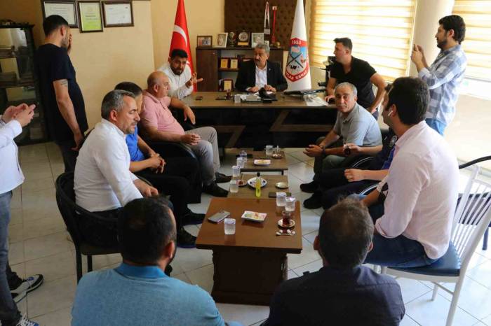 Adana’da Kurbanlık Hayvanların Canlı Kilogram Fiyatları Belirlendi