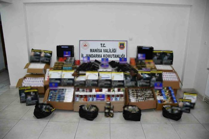 Manisa Jandarmasından 5 İlde Eş Zamanlı Operasyon: 57 Gözaltı