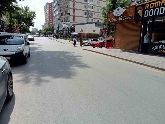 Fren Yerine Gaza Basınca 7 Kişiyi Yaraladı