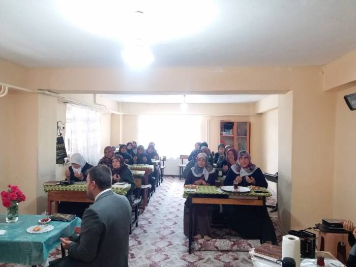Gedizli Kadınlar, Kur’an-ı Kerim’i Okumayı Öğrendi