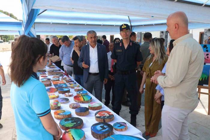 Atıkları Sanata Dönüştürdüler