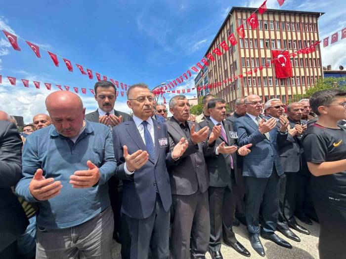 Mke Patlamasında Hayatını Kaybeden 3 Şehit Son Yolculuğuna Uğurlandı