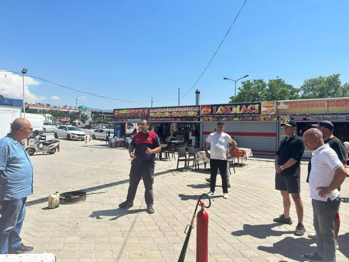 Kuşadası Nazilli Halk Pazarı’nda Yangın Tatbikatı