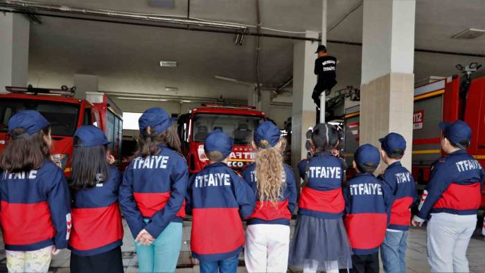Nevşehir İtfaiyesi’nden Öğrencilere Teorik Ve Uygulamalı Eğitim