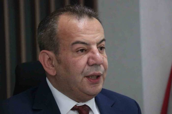 Tanju Özcan, Heykelini Dikmek İsteği Cumhurbaşkanından Muvafakat İstedi