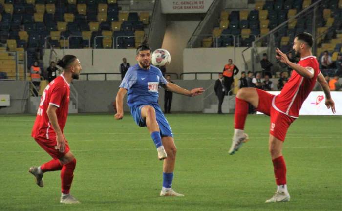 Karaman Futbol Kulübü Tff 2. Lig’e Yükseldi