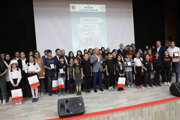 “okuyan Şehir Ağrı” Projesi Ödül Töreni