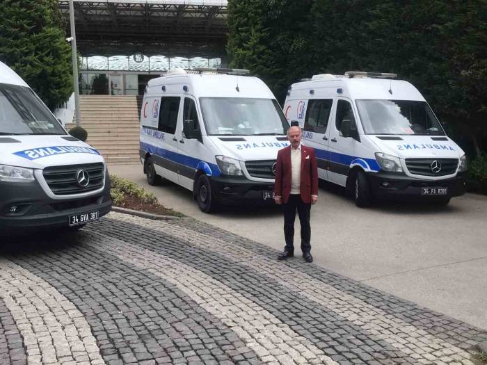 Bayrampaşa Belediyesi Sağlık Müdürlüğü’ne Tam Donanımlı 1 Ambulans Daha Eklendi