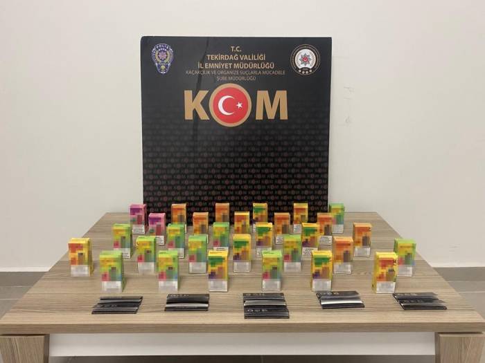 Tekirdağ’da Kaçak Elektronik Sigara Ve Makaron Operasyonu