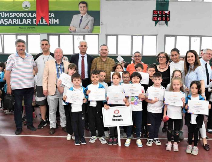 Minik Raketler Sertifikalarını Aldı