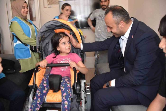 Siirt’te Engellilere Akülü Araç Ve Malzeme Desteği Sağlandı