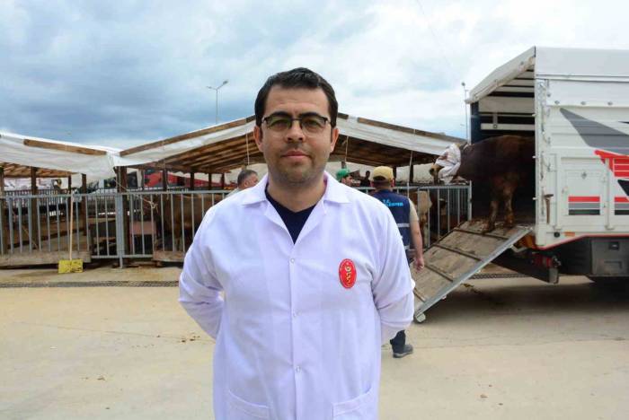 Kurban Kesecekler Dikkat