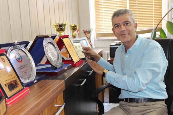 Zimmetine Para Geçiren Avukata, 36 Yıl 9 Ay Hapis Cezası