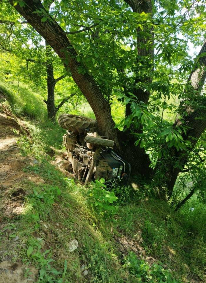 16 Yaşındaki Çocuk, İlaçlama Yapmak İçin Kullandığı Traktörün Altında Can Verdi
