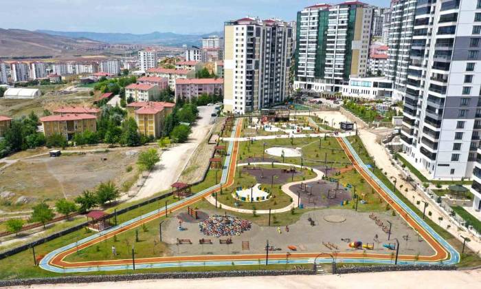 Elazığ’da Geri Dönüşüm Parkı Hizmete Girdi