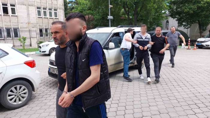Silahla Yaralamaya 2 Gözaltı