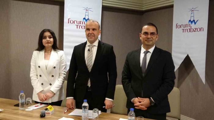 Forum Trabzon Yöneticileri Basın Toplantısı Düzenledi