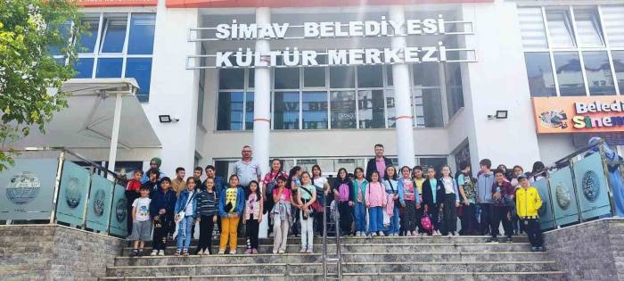 Hisarcık Atatürk İlkokulu Öğrencileri Sinemayla Tanıştı