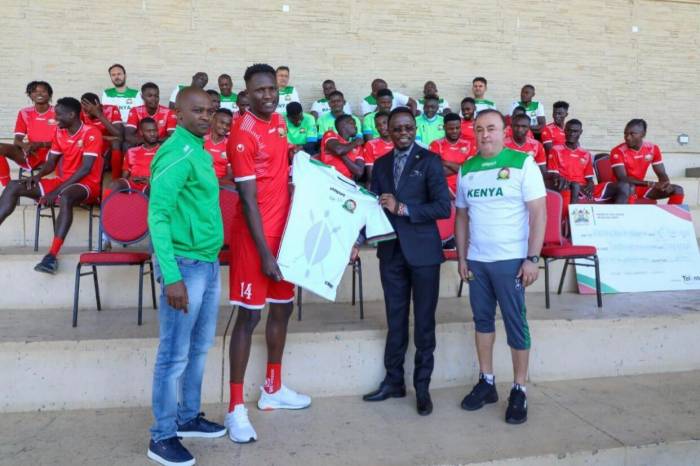 Kenya Devlet Başkanı William Ruto, Engin Fırat’ı Onurlandırdı