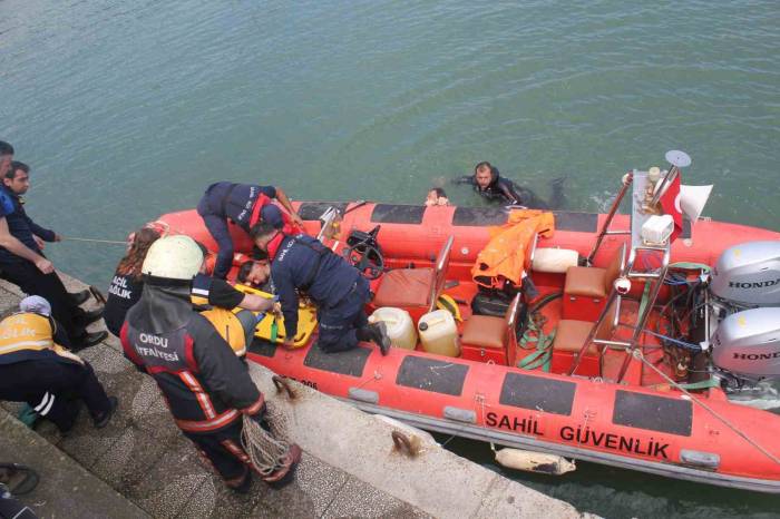 Ordu’da Denize Atlayan Şahıs Kurtarıldı