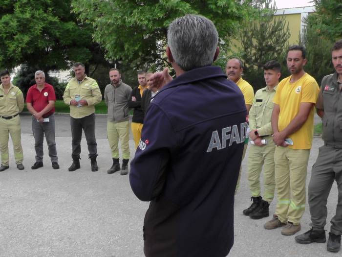 Afad Kırşehir’de Kamu Kurumlarında Deprem Tatbikatlarını Sürdürüyor