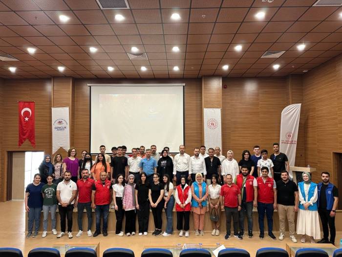 Osmaniye’de ’kültür Ve Sanat Yarışmaları’ Finalleri Yapıldı