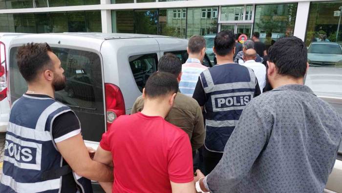 Samsun’da Aranan Şahıslara Operasyon: 26 Gözaltı