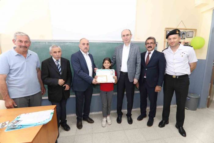 Başkan Kılıç: “heyecanlı Gözler, Başarılı Karneler. Her Bir Yavrumuzu Kutluyorum”